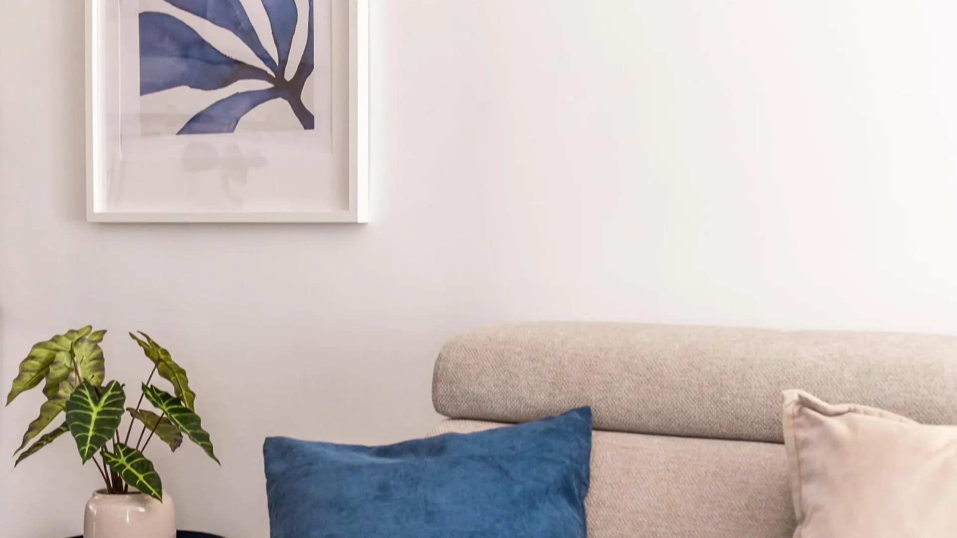 Iflat Discovering Monti - Charming And Modern Apt Rom 0*,